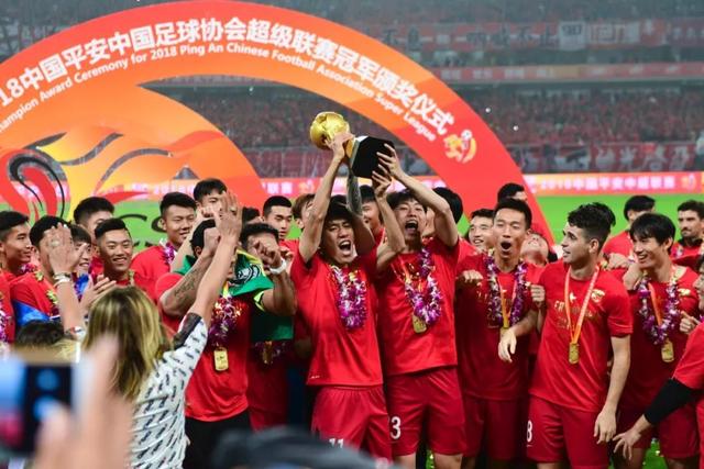 FIFA误判高估 有多少中国人会熬夜看世界杯？